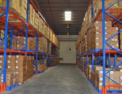 KHÁI NIỆM VÀ VAI TRÒ CỦA KHO CFS TRONG XUẤT NHẬP KHẨU?